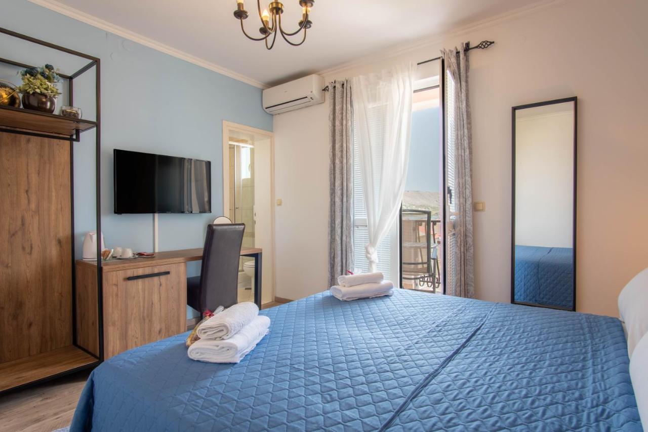 Rooms Villa Padre Pag Town Eksteriør bilde